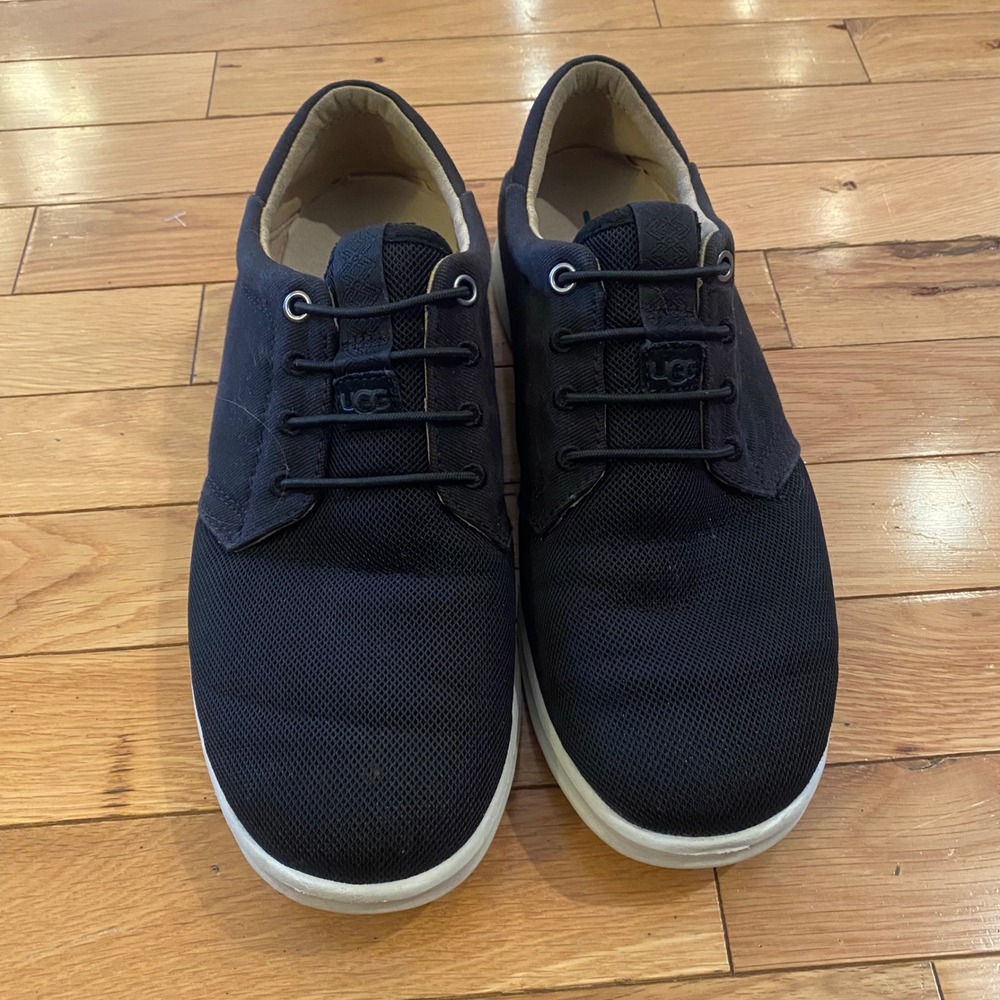 UGG Men's Greyson Sneakers Shoes Lace‎ Up Size 10 Black